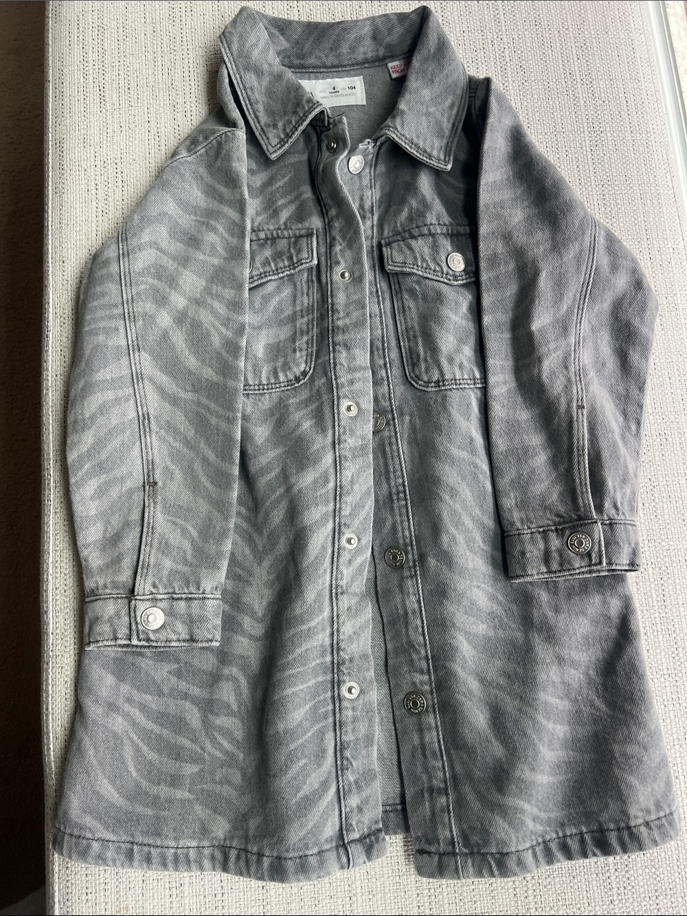 Zara kids Gray Patterned Button-Down dress